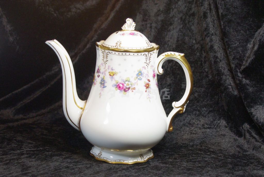 Royal Crown Derby ラージポット